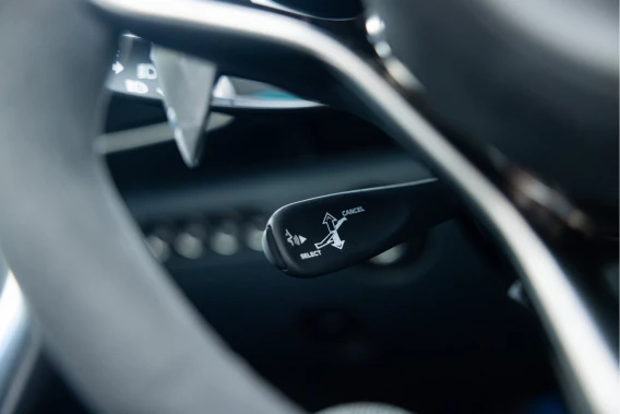 McLaren Artura Spider