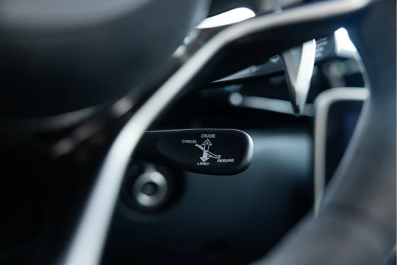 McLaren Artura Spider