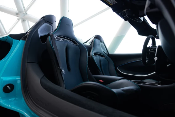 McLaren Artura Spider