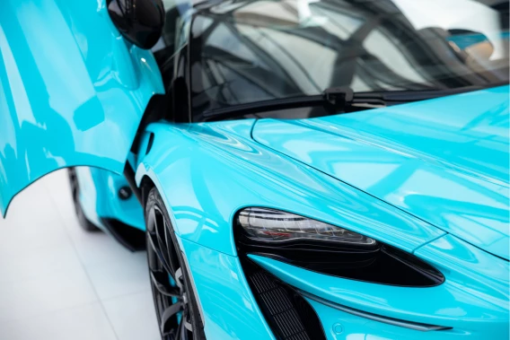 McLaren Artura Spider