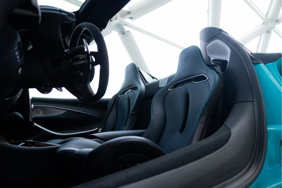 McLaren Artura Spider