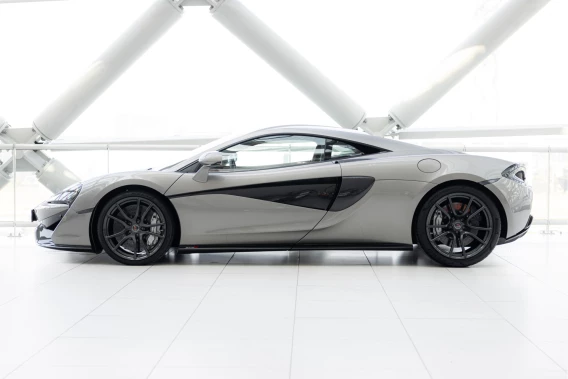McLaren 570S