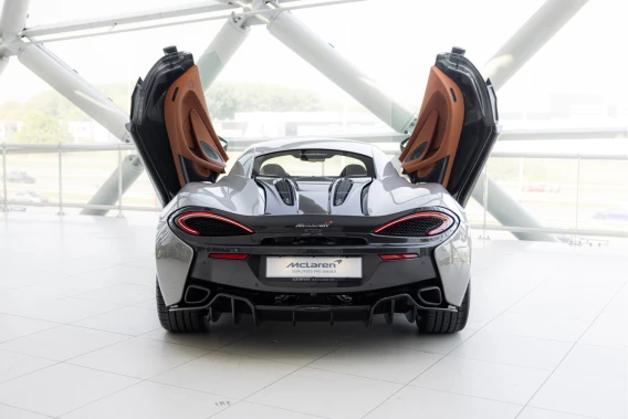 McLaren 570S