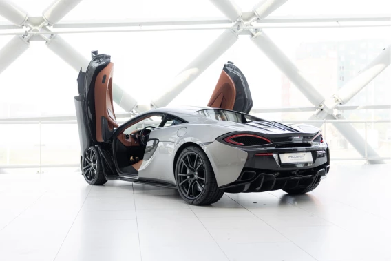 McLaren 570S