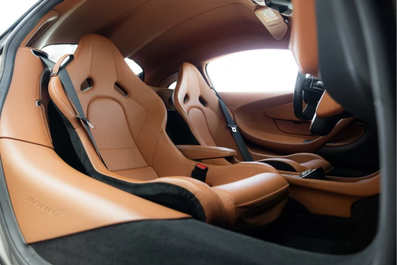 McLaren 570S