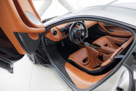 McLaren 570S