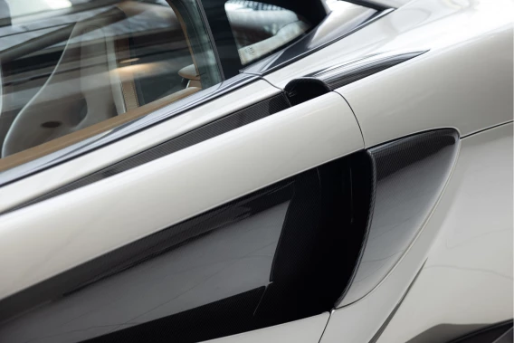 McLaren 570S