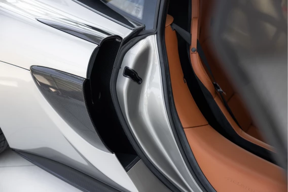 McLaren 570S