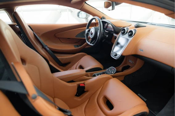McLaren 570S