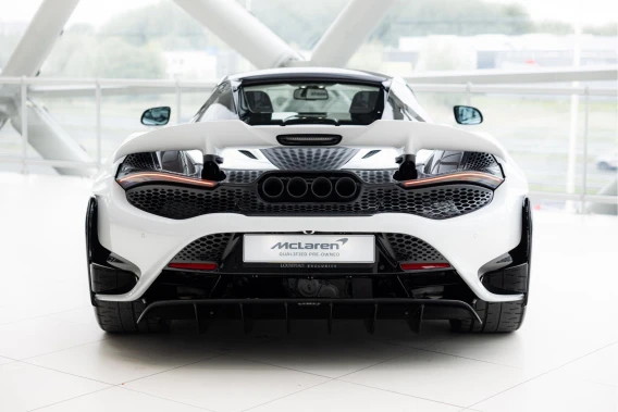 McLaren 765LT