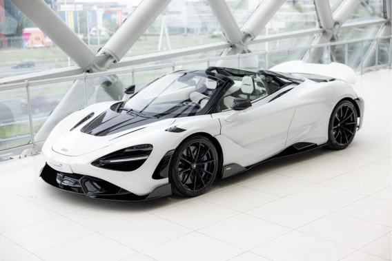 McLaren 765LT