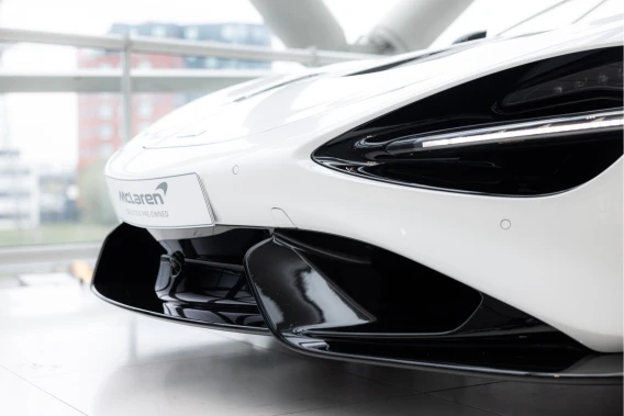 McLaren 765LT
