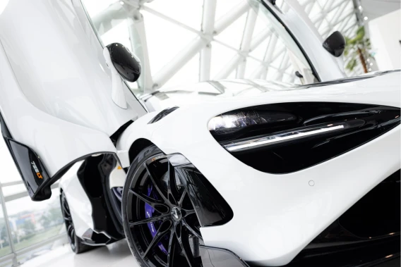 McLaren 765LT