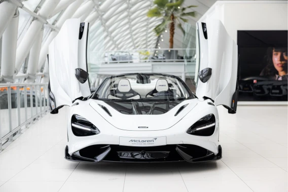 McLaren 765LT
