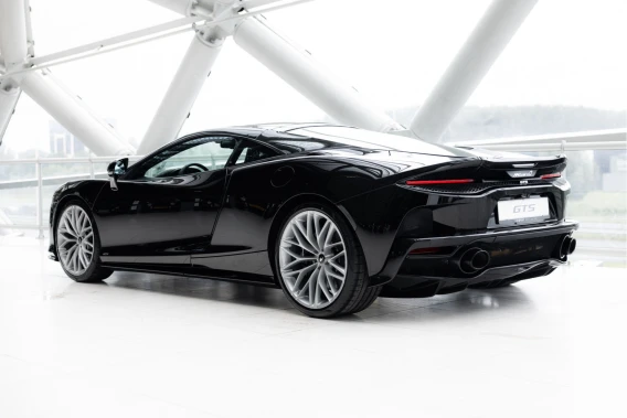 McLaren GTS