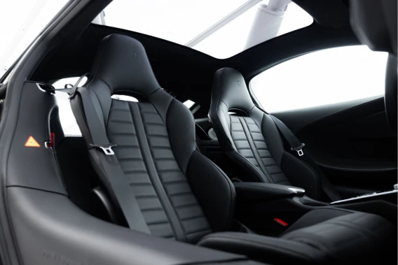 McLaren GTS