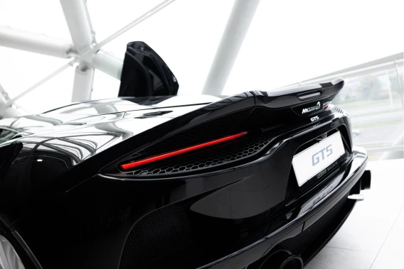 McLaren GTS