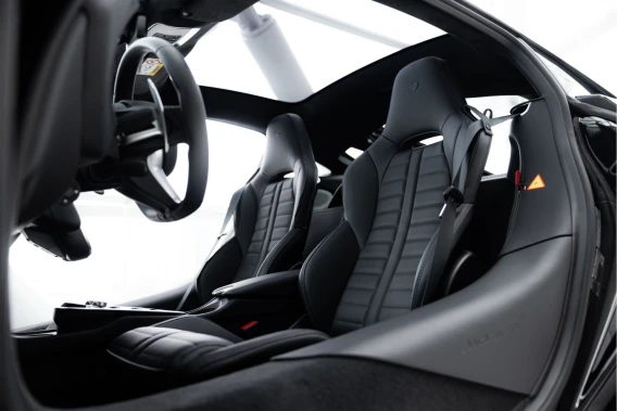 McLaren GTS