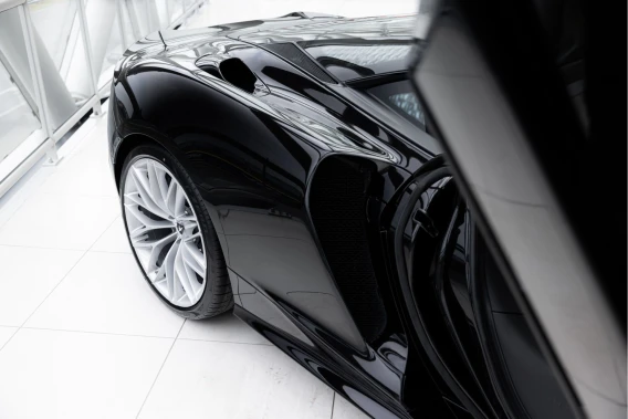McLaren GTS