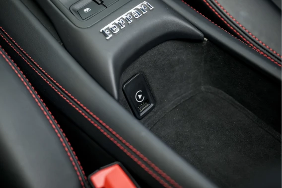 Ferrari F8 Spider