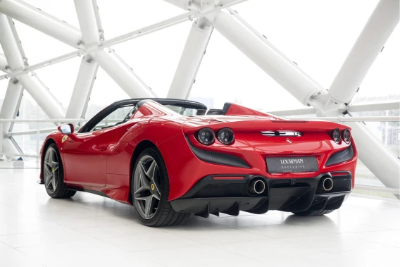 Ferrari F8 Spider