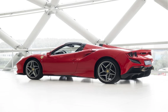 Ferrari F8 Spider