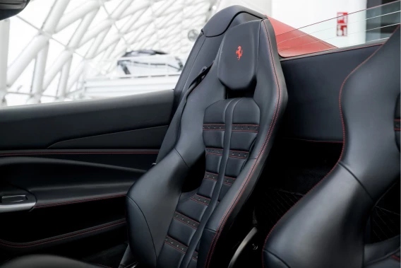 Ferrari F8 Spider