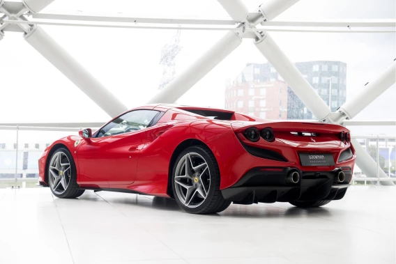 Ferrari F8 Spider