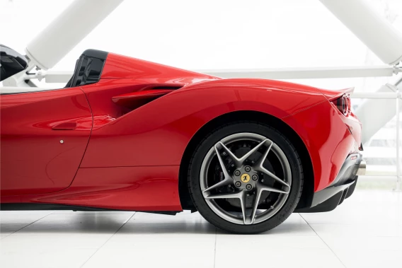 Ferrari F8 Spider