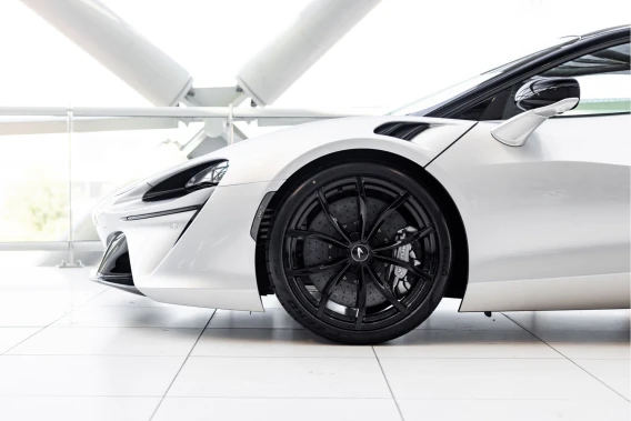 McLaren Artura