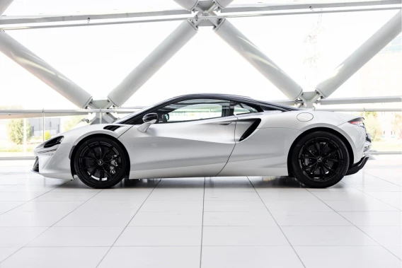 McLaren Artura