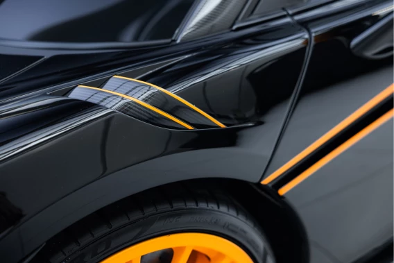McLaren 620R