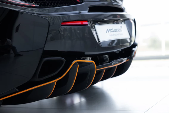 McLaren 620R