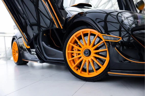 McLaren 620R