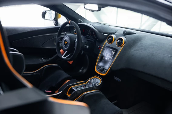 McLaren 620R