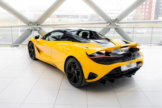 McLaren 750S Spider