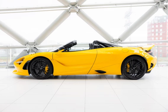 McLaren 750S Spider