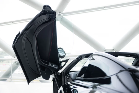 McLaren MP4-12C