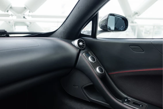 McLaren MP4-12C