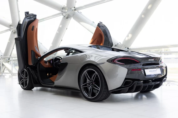 McLaren 570S