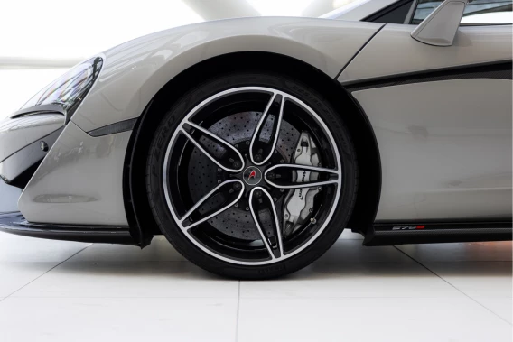 McLaren 570S