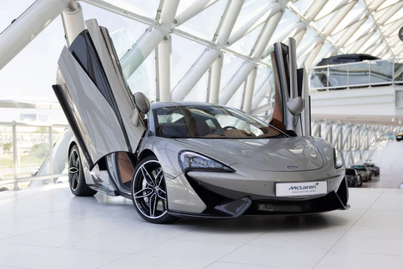 McLaren 570S
