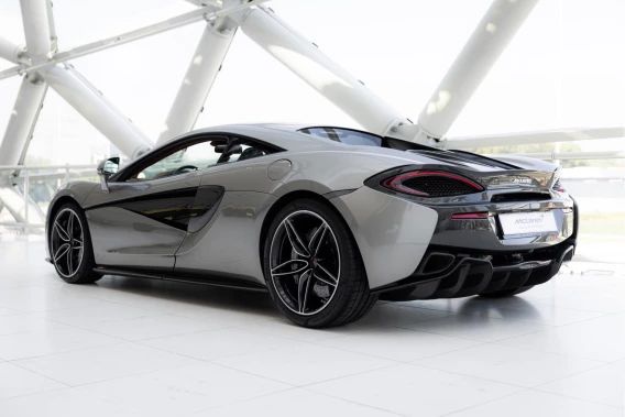McLaren 570S