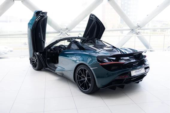 McLaren 720S Spider
