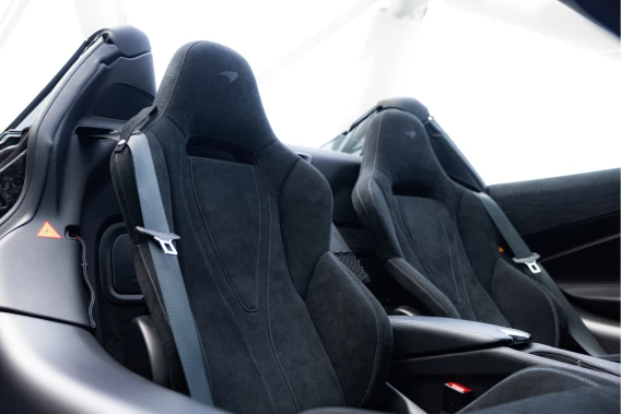 McLaren 720S Spider