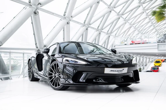 McLaren GT