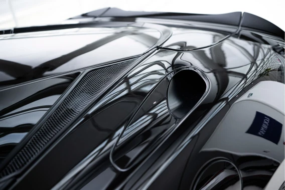 McLaren GT