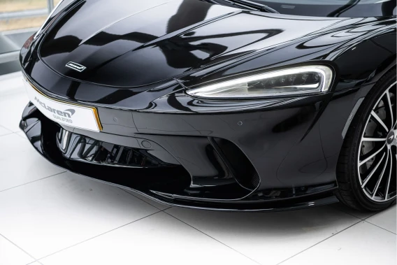 McLaren GT