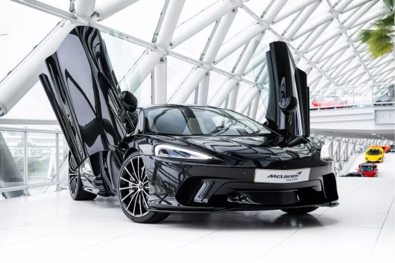 McLaren GT