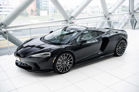 McLaren GT